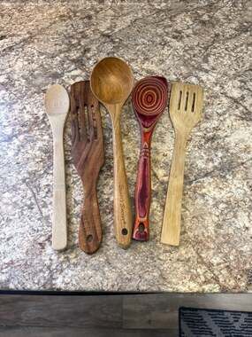 Baker's Secret Mixed Wood Kitchen Utensil Set - 5 Piece Wood and Bamboo Spoons a